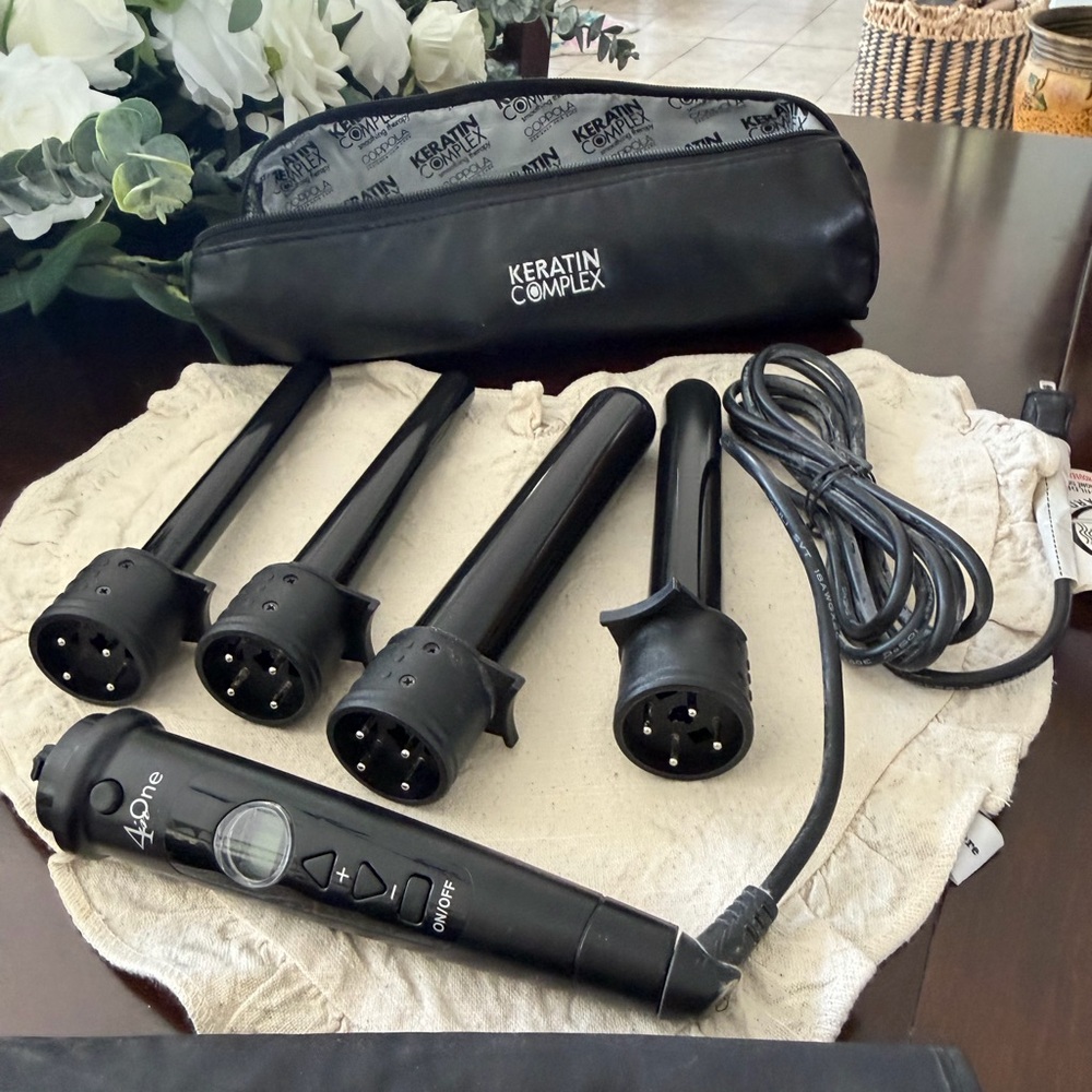 Keratin Complex 4-in-1 Black Interchangeable Curling Wand Set
